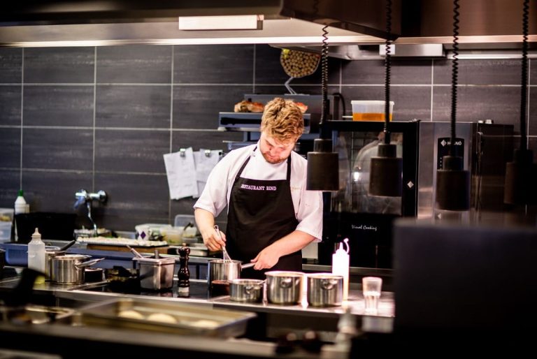 Grandi cucine