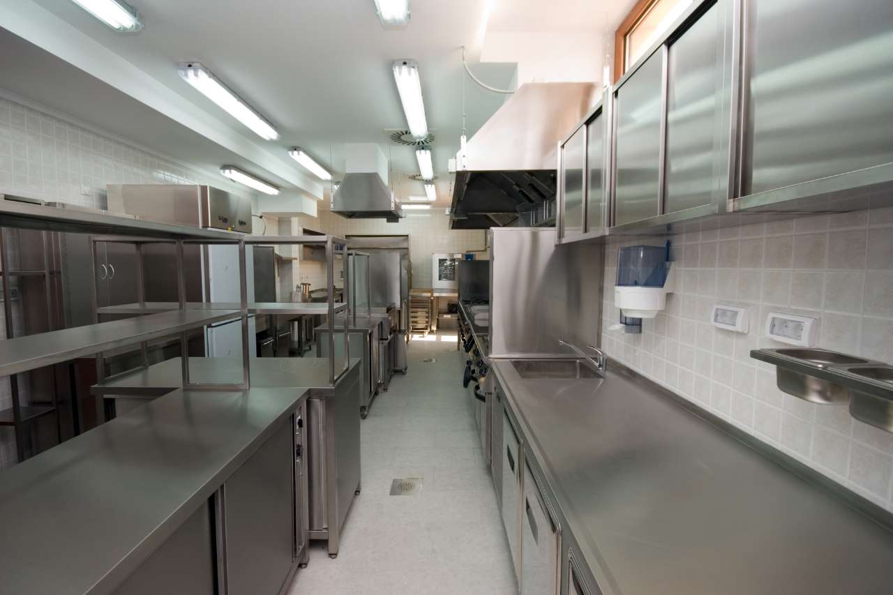 attrezzature alberghiere per hotel e grandi cucine professionali 2
