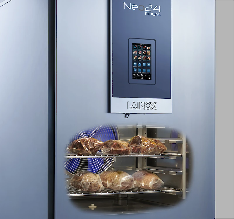 abbattitore lainox in cucina professionale